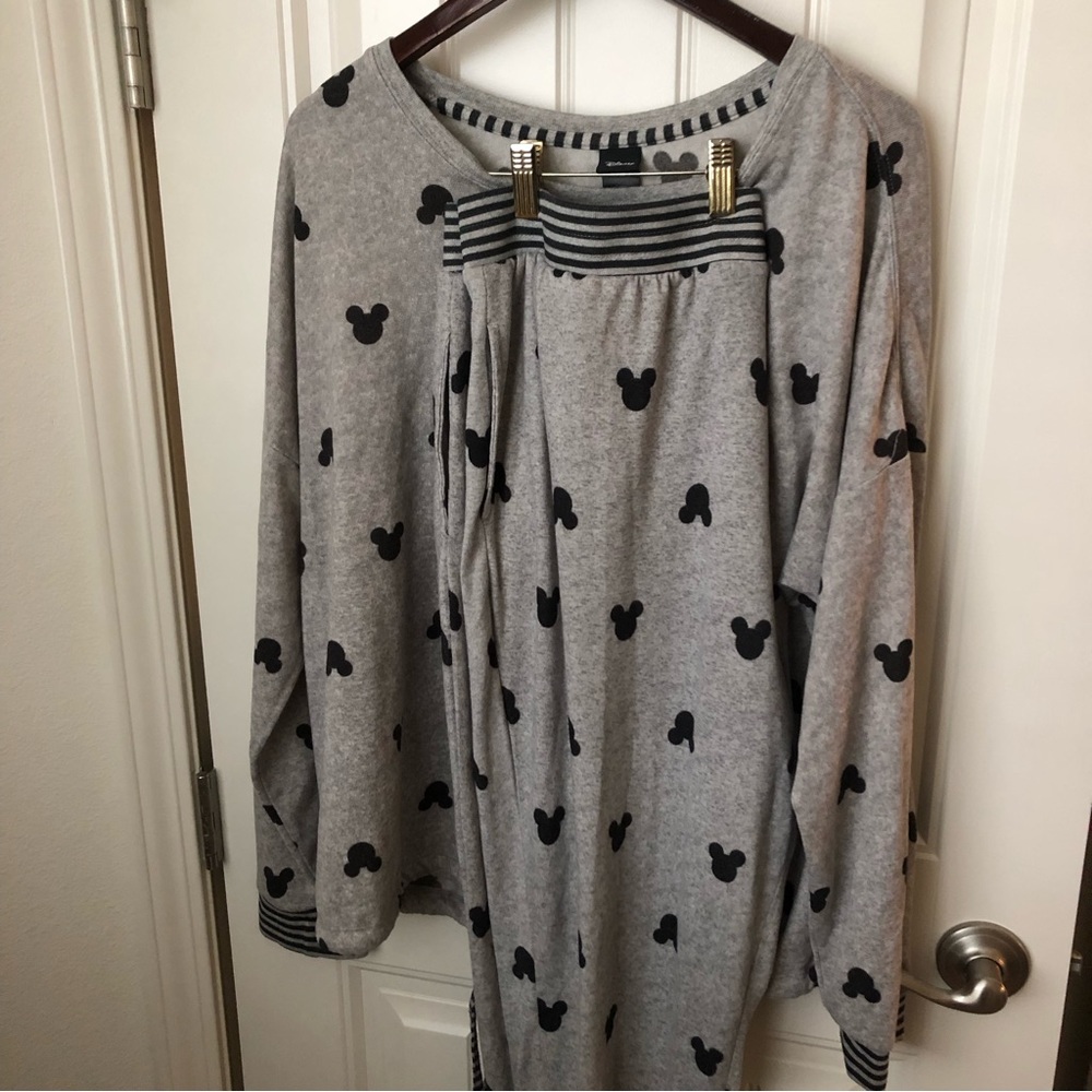 Disney Pajama Set- Top and Bottom. Size XL.